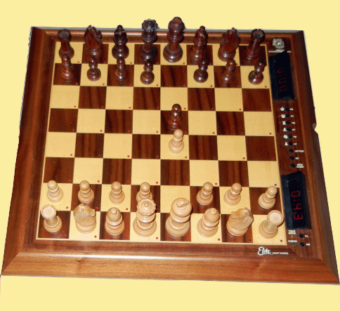 Fidelity Model 6081 Elite Avant-Garde Mobile Master (1986) Electronic Chess Computer