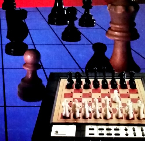 HANIMEX COMPUTA CHESS MODEL HCG 1900 Electronic Chess Computer - Picture taken from box.