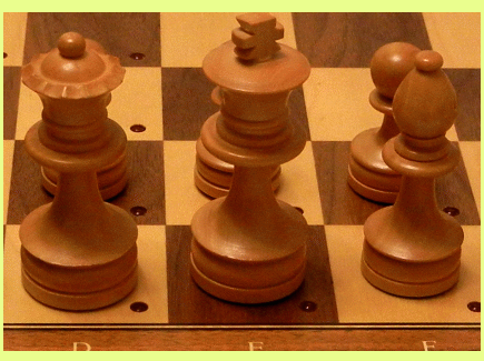 Mephisto Muenchen (1985) Light Hardwood Magnetic Chess Pieces